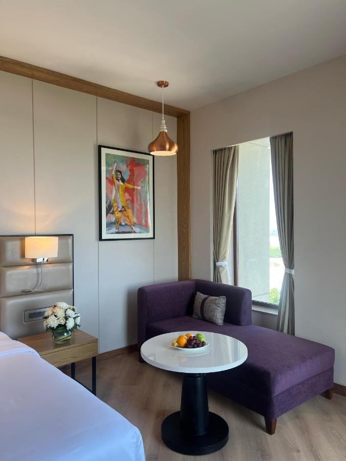 Ramada Encore By Wyndham Amritsar Airport Eksteriør billede